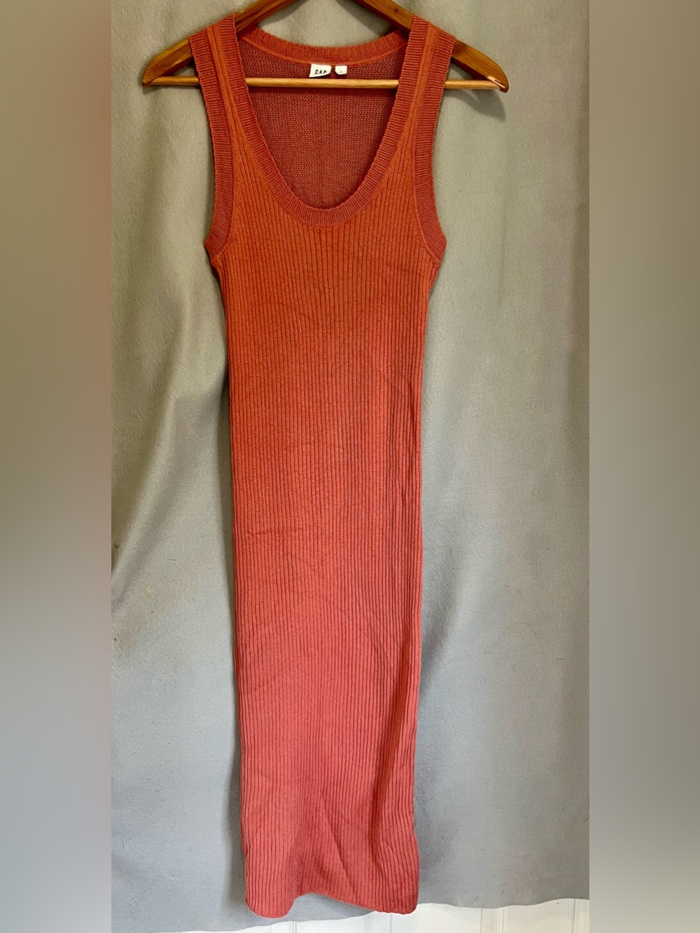 GAP Ribbed Sweater Tank Midi Dress Small Coral Peach Sleeveless Knit Bodycon